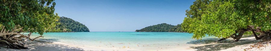 Тропический пляж в Тайланде